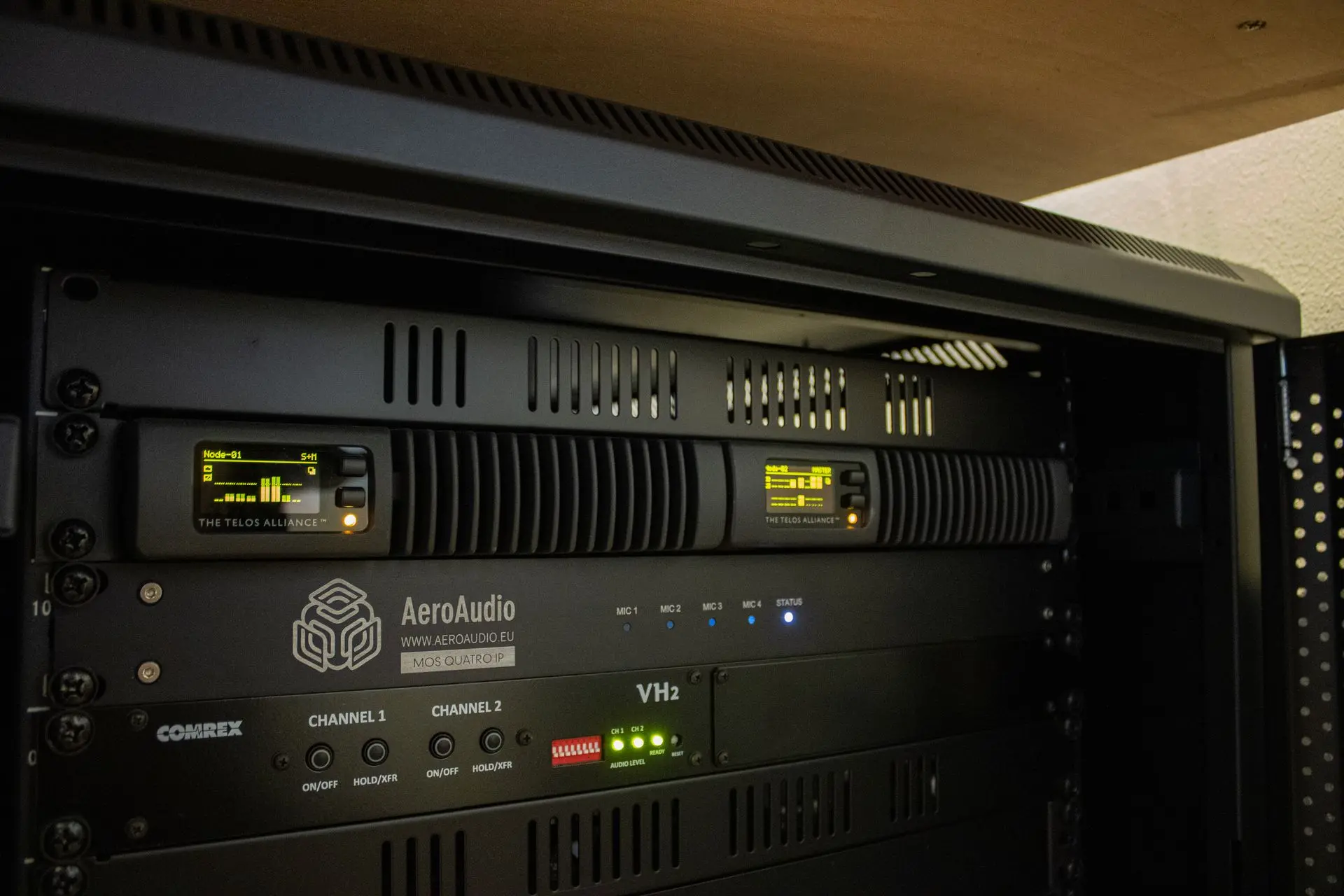 Axia xNode, VH2, AeroAudio Mos Quatro IP in rack